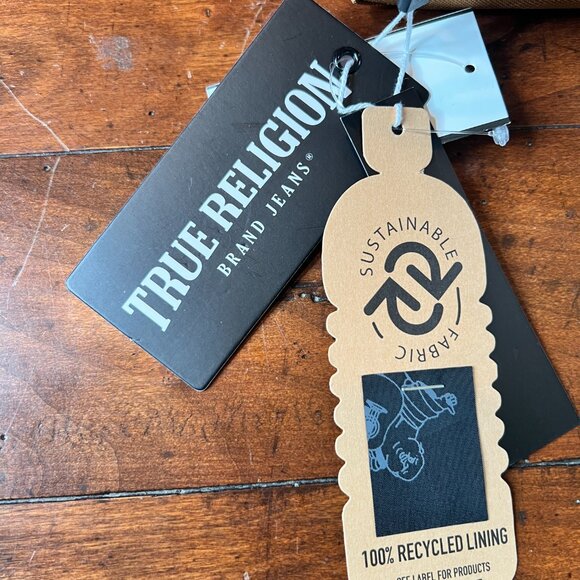 TRUE RELIGION Men's Travel Toiletry Dopp Kit NWT - Picture 6 of 6